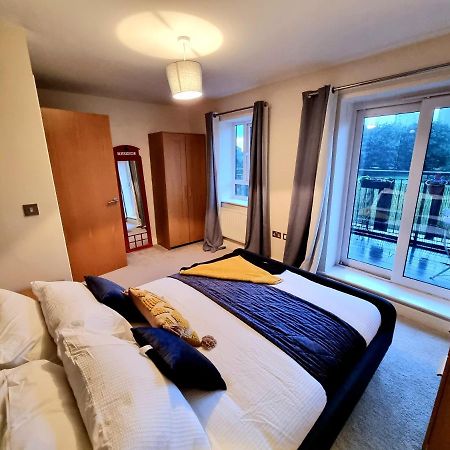 Luxury 2-Bedroom Service Apartment With Balcony Manchester Ngoại thất bức ảnh