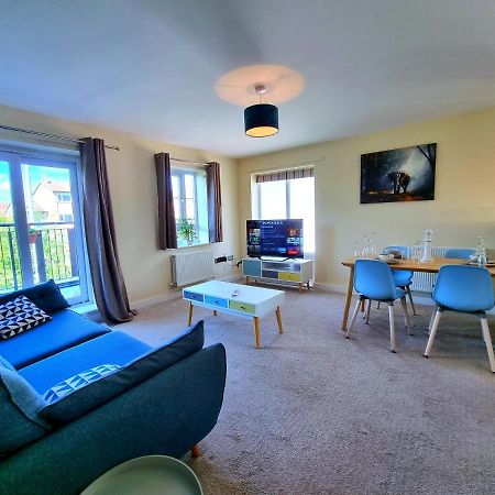Luxury 2-Bedroom Service Apartment With Balcony Manchester Ngoại thất bức ảnh
