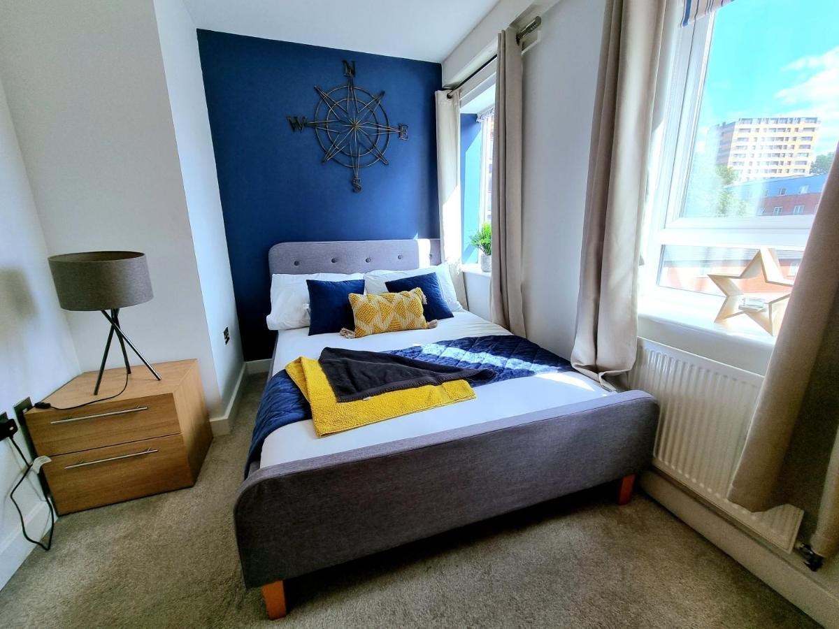 Luxury 2-Bedroom Service Apartment With Balcony Manchester Ngoại thất bức ảnh